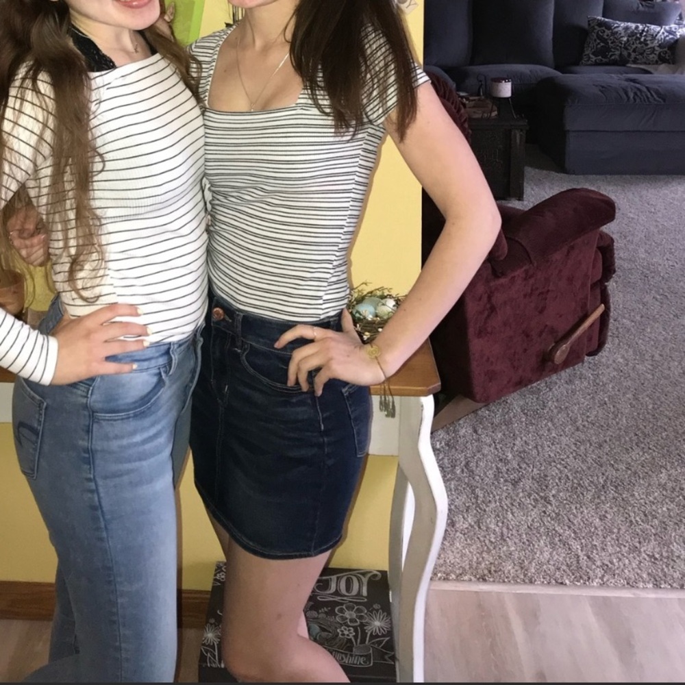 Black & White Striped Top - Picture 2 of 9